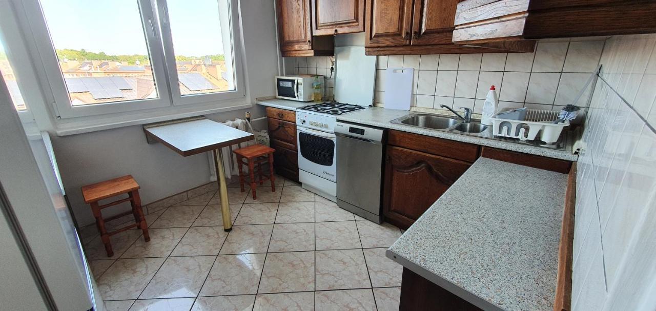 Piastowska Apartment *
